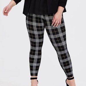 Torrid -Womens plaid pixie ponte pants (BNWT)